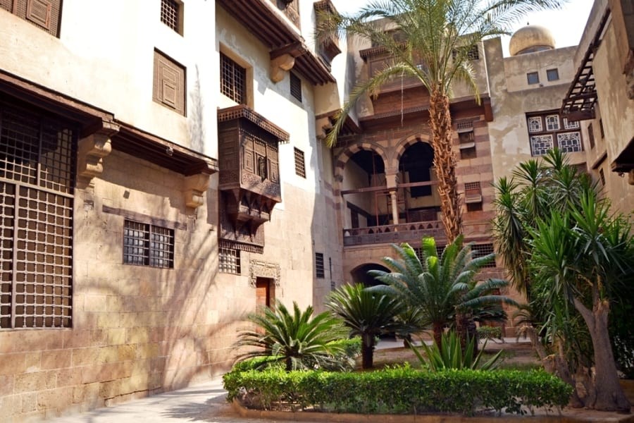 The-garden-and-courtyard-of-Bayt-Al-Suhaymi-House
