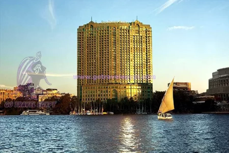 Four-Seasons-Hotel-Cairo-at-Nile-Plaza-01