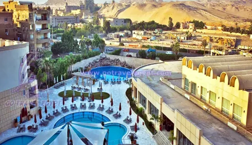 Le-Mridien-Pyramids-Hotel-03