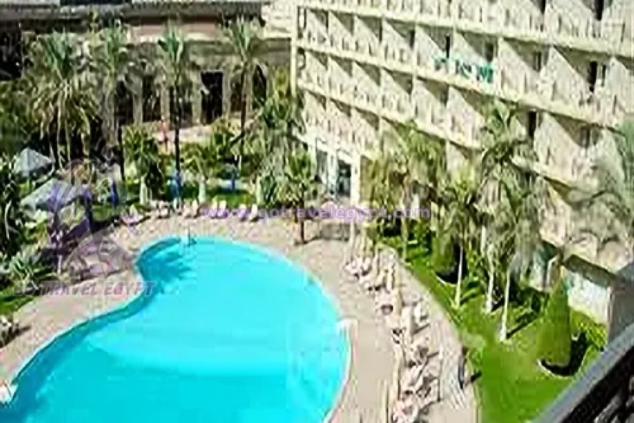 Grand Pyramids hotel