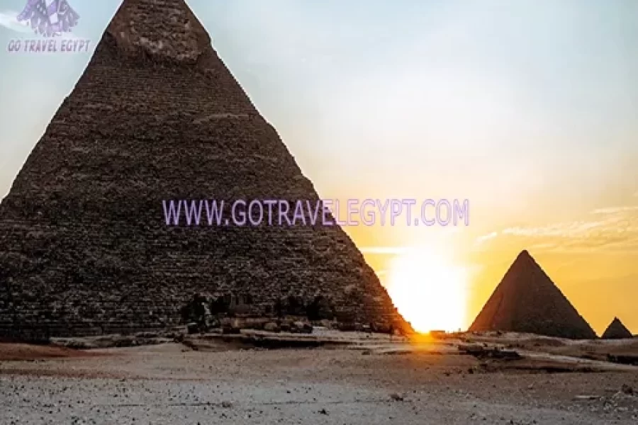 Sharm quick trip to Pyramid of Giza and 2 Museums by flight